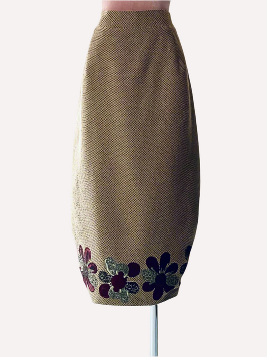 Pencil /tulip style Skirt with back seam Pleats