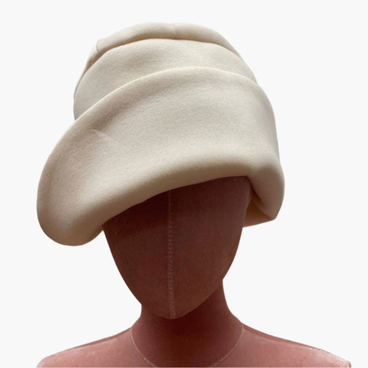  Handmade vintage-style,in cream  cotton mixed fabric,with structured brim.Perfect for classic and timeless fashion.